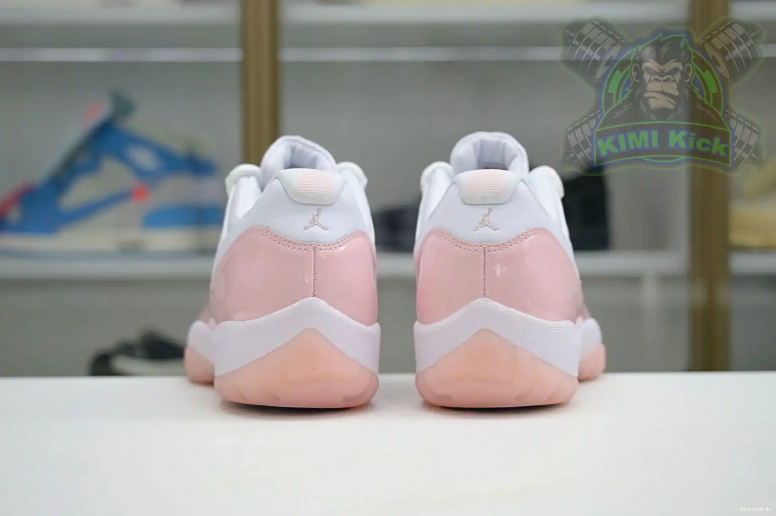 Kimikick Jordan Air Jordan 11 Low WMNS 0523